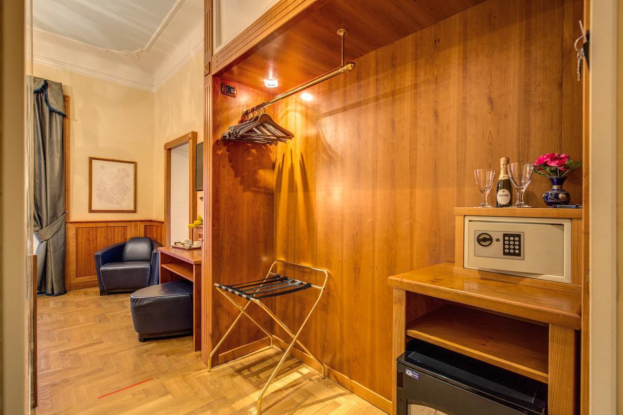 Hotel Relais Conte Di Cavour De Luxe à Rome Extérieur photo