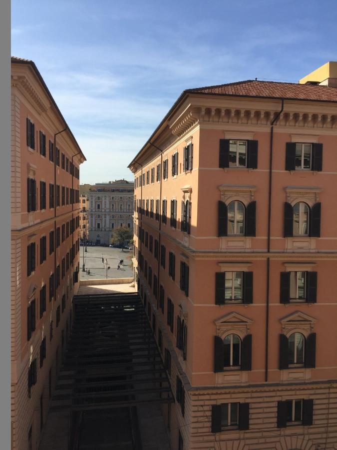 Hotel Relais Conte Di Cavour De Luxe à Rome Extérieur photo